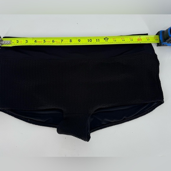 Pink Victoria's Secret Gym To Swim Shortie Bottoms - Picture 3 of 8